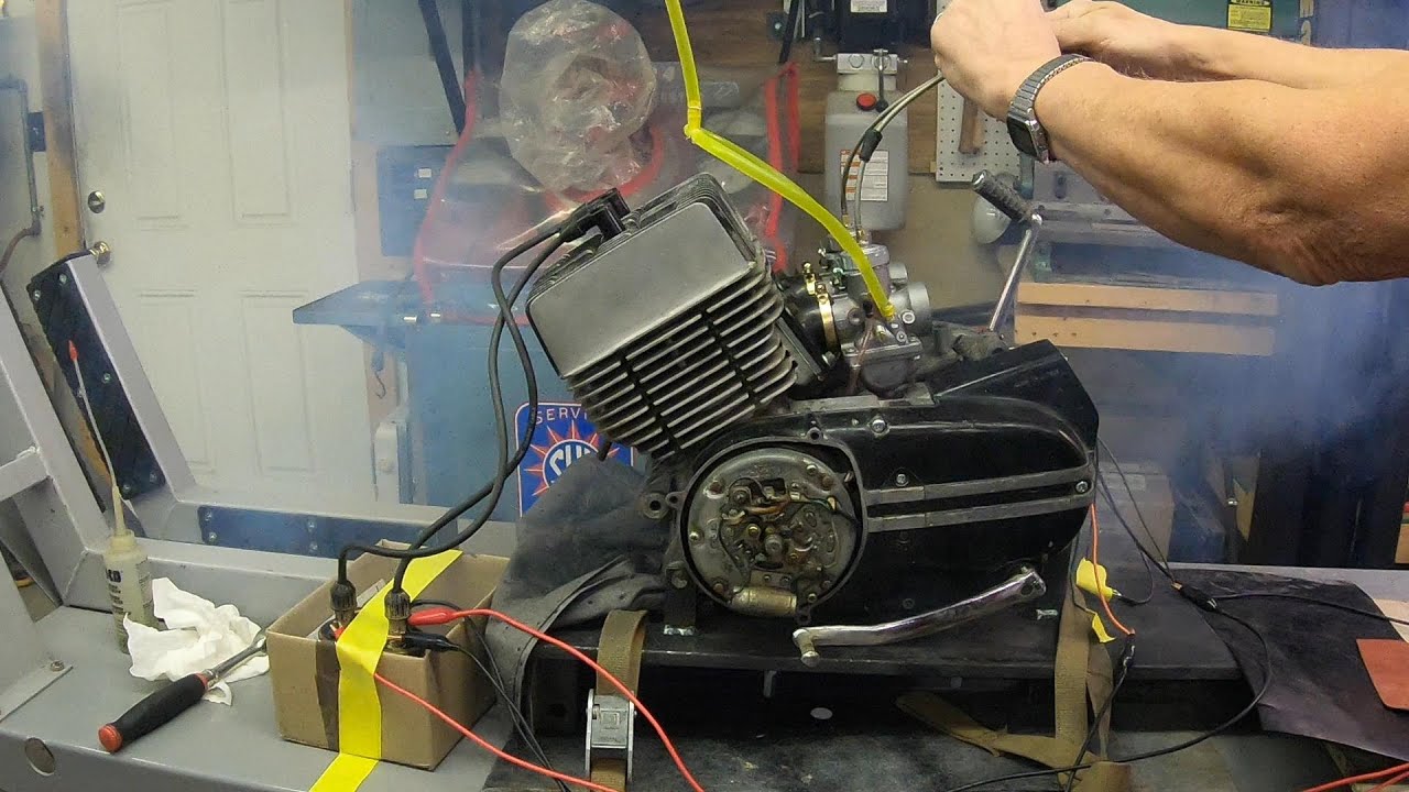 Yamaha RD250 mount and start up