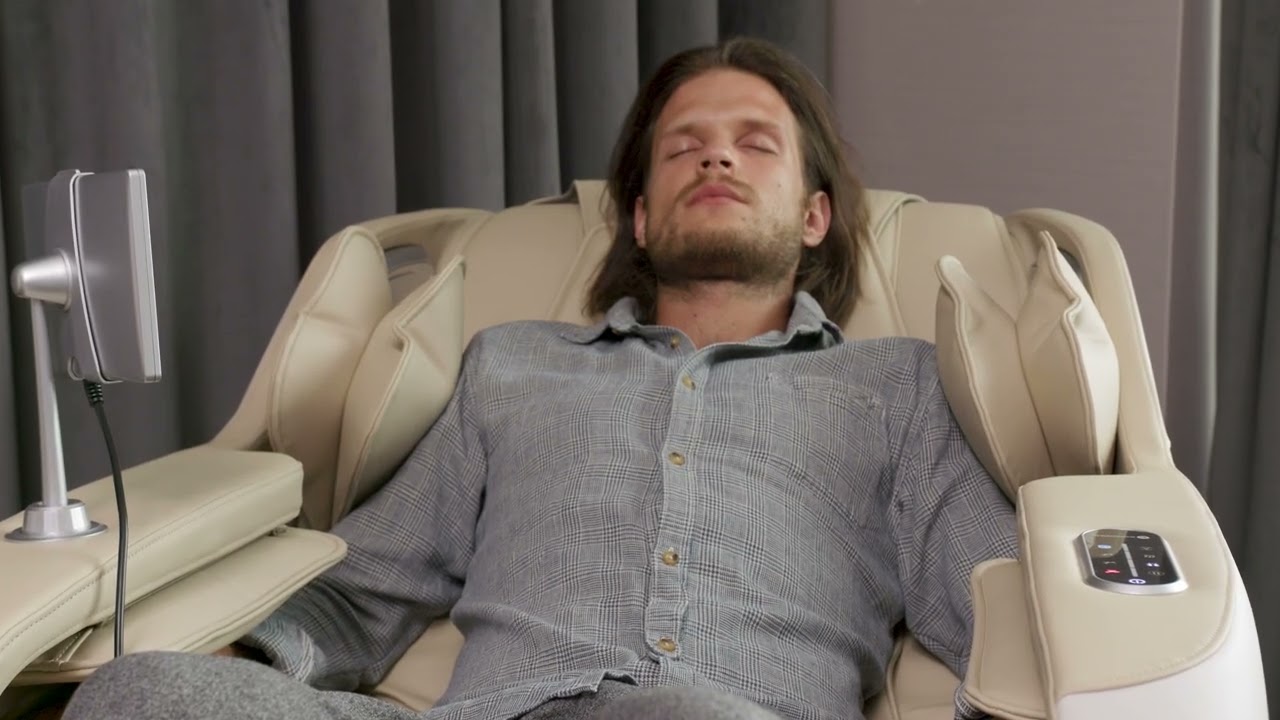 Opera Plus, the ideal family massage chair from Komoder