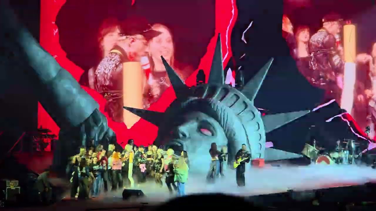MGK - Bloody Valentine live (Berlin, 24.02.2026) #mgk 