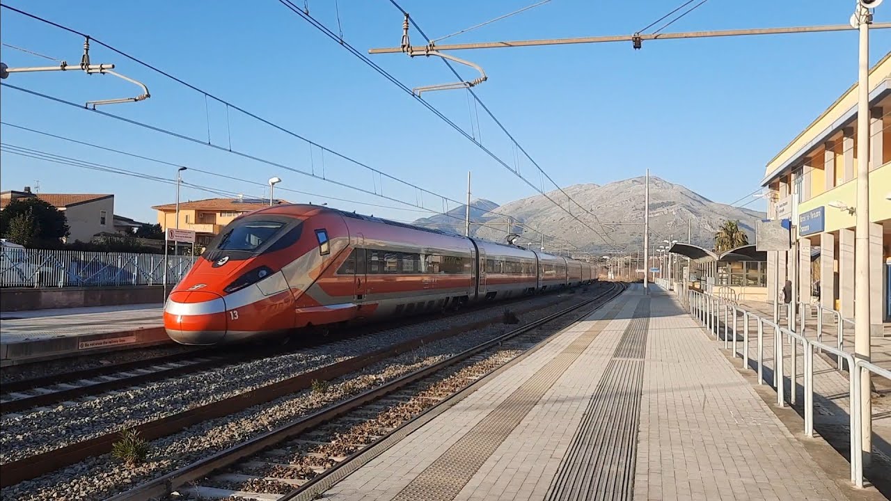 INCROCIO TRA INTERCITY E FRECCIAROSSA A MARCELLINA - YouTube