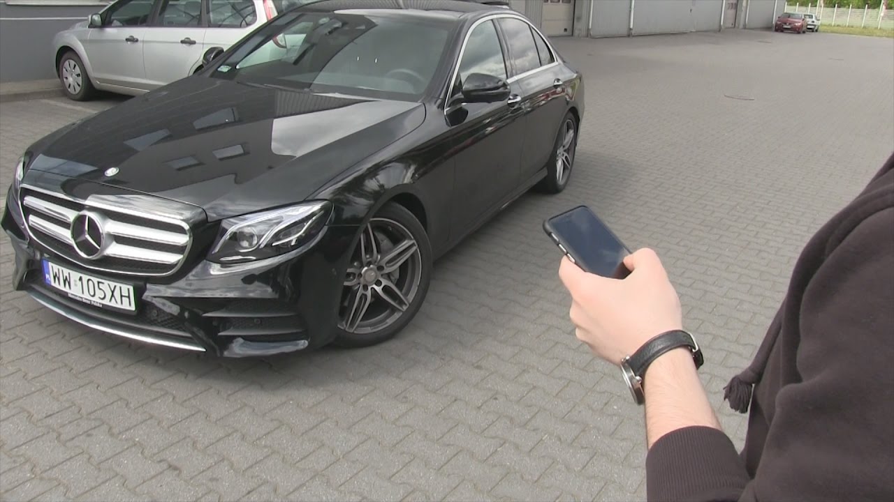 MercedesBenz Klasy E asystent parkowania Parktronic oraz