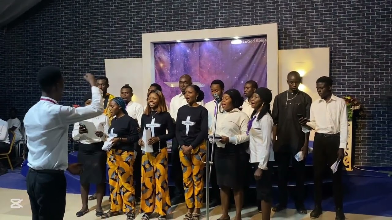 THROW BACK @THE LIVING WORSHIP EXPERIENCE_HOLYGHOST PARISH CHOIR ft. DTCrew