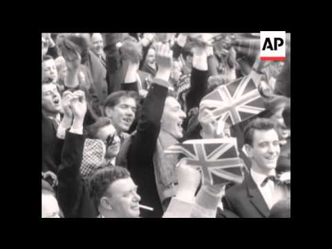 To ιστορικό φιλικό του Ηνωμένου Βασιλείου και… ο καλός σκοπός (ΦΩΤΟ+video)