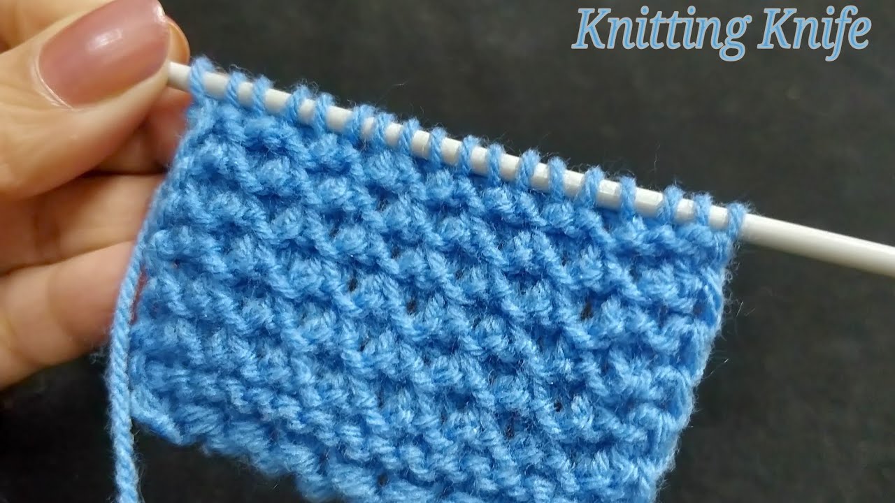 बेहद आसान बारीक बुनाई डिज़ाईन, Very Easy 2 Row Repeat, Tiny Triangle ...