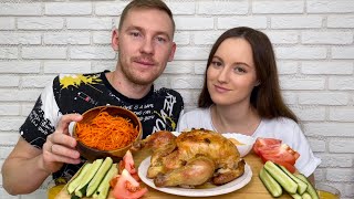 видео: МУКБАНГ ЗАПЕЧЕННАЯ КУРИЦА В ДУХОВКЕ В ЧЕСНОЧНОМ СОУСЕ ответы на вопросы MUKBANG CHICKEN картинка: МУКБАНГ ЗАПЕЧЕННАЯ КУРИЦА В ДУХОВКЕ В ЧЕСНОЧНОМ СОУСЕ ответы на вопросы MUKBANG CHICKEN