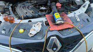 Pumping out engine oil through the dipstick and measuring the remaining oil life screenshot 4