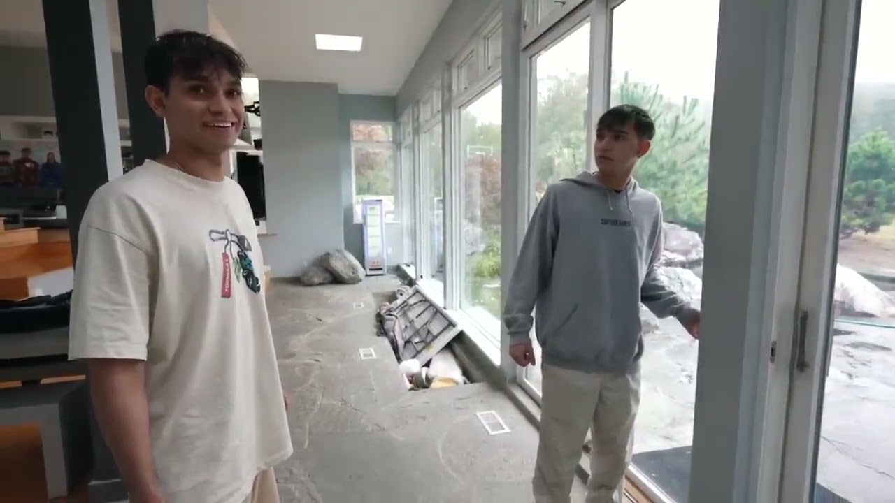 Lucas and Marcus! The Creepy Man Got STRUCK By LIGHTNING