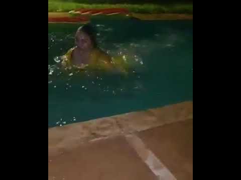 Hot Arab girl in Pool #girl #viral #arab