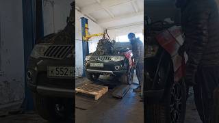 MITSUBISHI PAJERO SPORT REBUILDING DIESEL ENGINE 4D56  PARTY 1/3