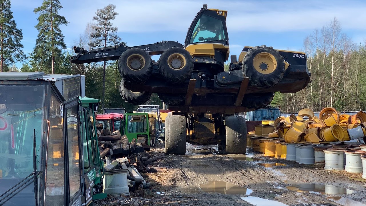 ecolog harvester goes to dismantling at koppom maskin