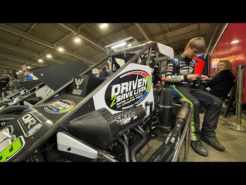 WATCH: Emerson Axsom goes 5th to 1st in 2022 Chili Bowl Qualifier
