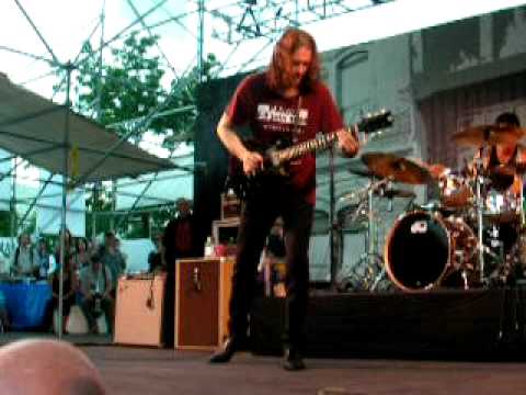 Robben Ford - Earthquake - 02-July-2009