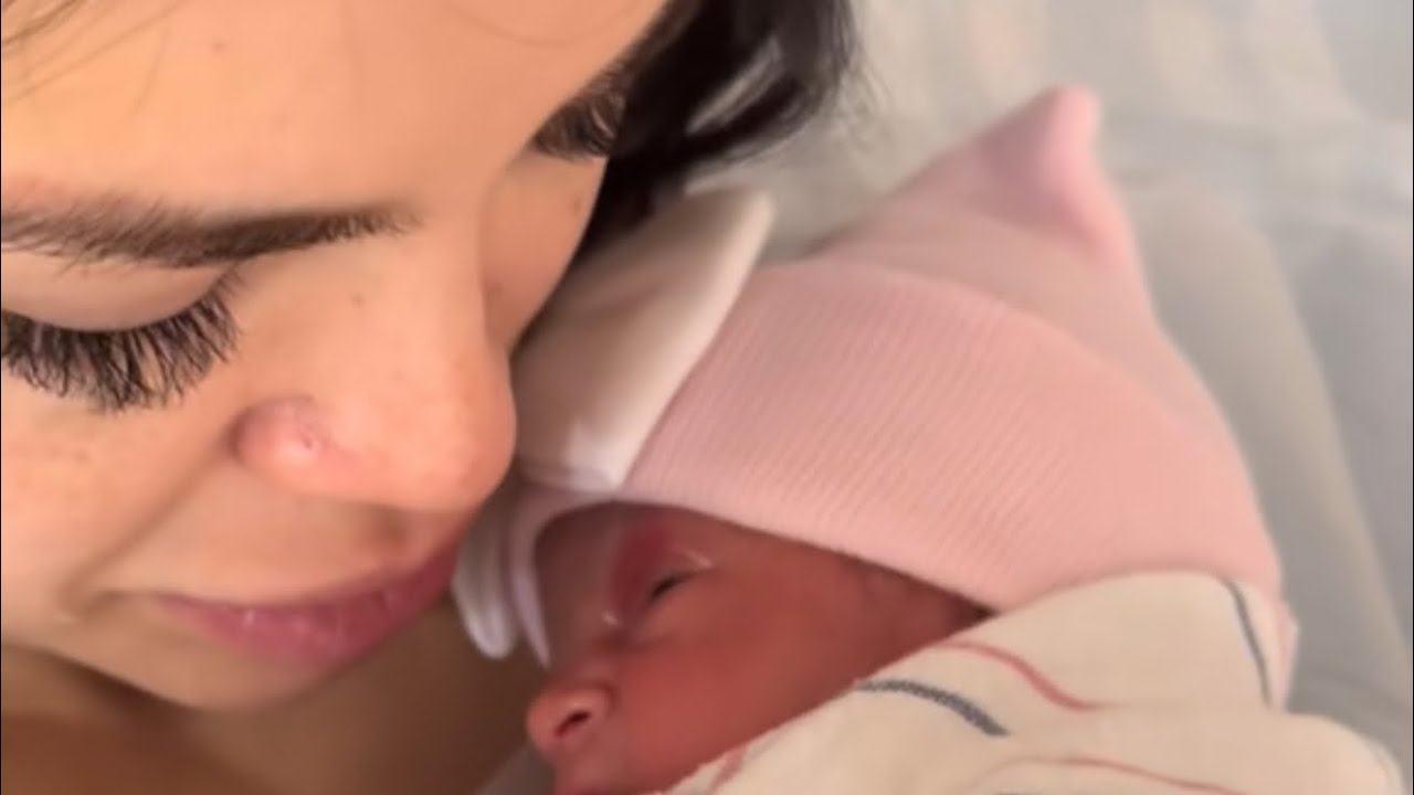 Natti Natasha - 1 De Noviembre [Visualizer]