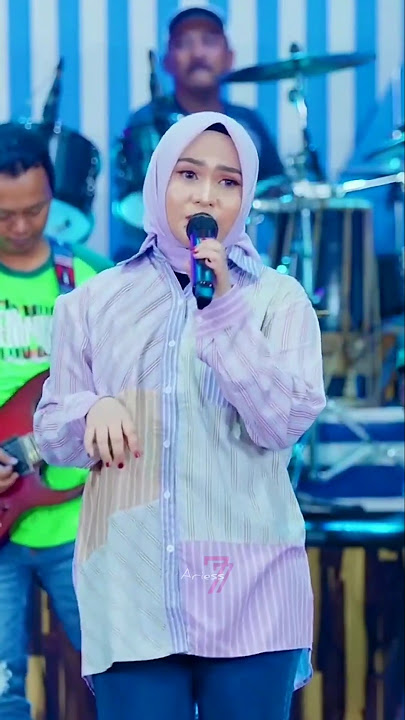 Penantian Sia Sia - Nazia Marwiana | Ageng Music
