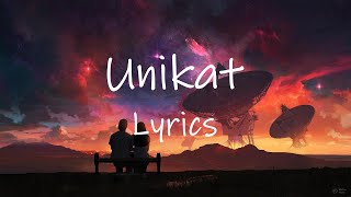 Tom Twers - Unikat (Lyrics) wir beide warn ein unikat ja ich glaub sowas finden wir beide nicht mehr