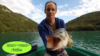 Pêche du brochet aux leurres dans les gorges du Verdon (Partie 1)[GoPro]