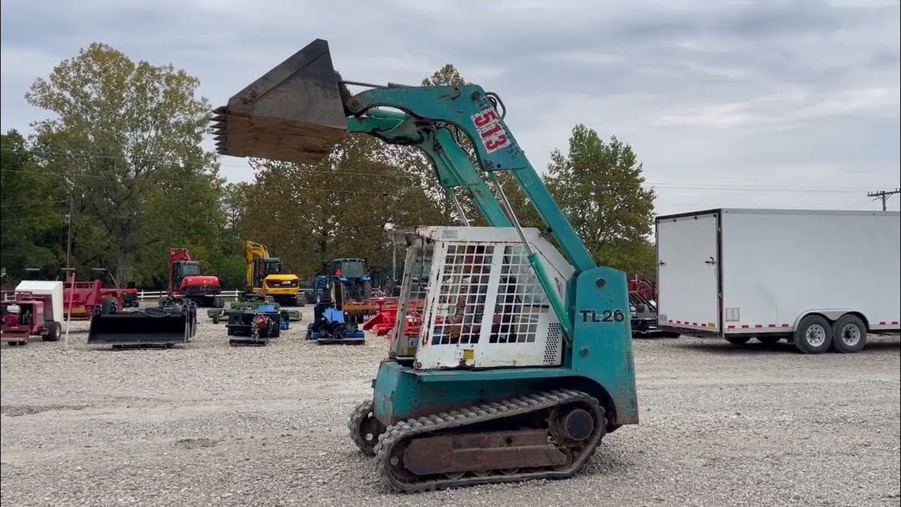Takeuchi TL26 skid steer loader - YouTube