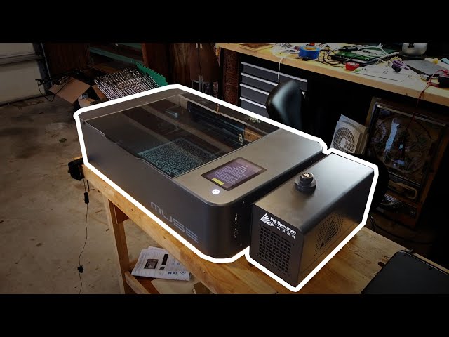 FSL Muse 3D Autofocus 40W Laser Cutter and Engraver + Coolbox