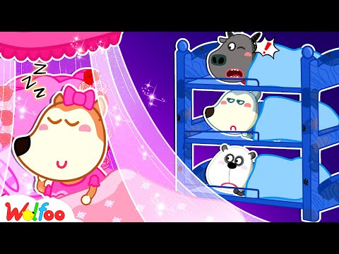 Pink vs Blue Bunk Bed Challenge at Sleepover Party 💖💙 Fun Playtime for Kids 🤩 Wolfoo Kids Cartoon