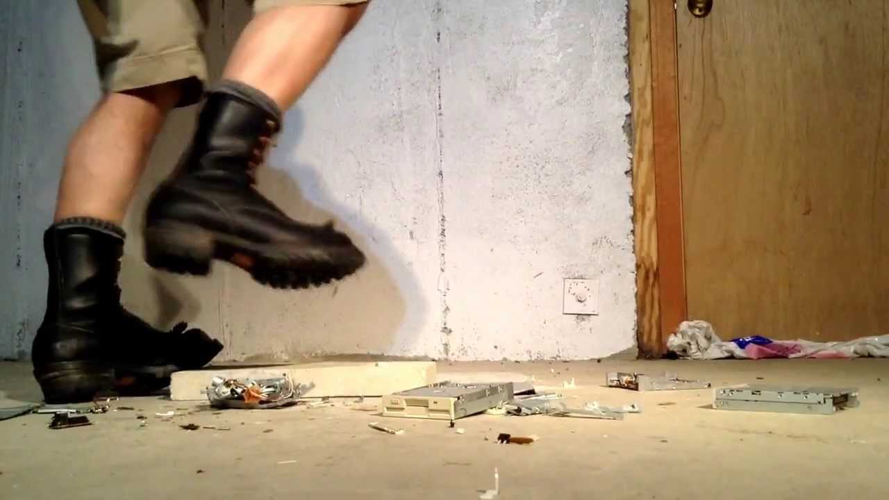 Wesco Jobmasters Stomp 4 Floppy Drives