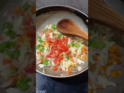 How to make vegitable noodles in home #noodles #maggie #maggirecipe #vegetablemasalamaggie