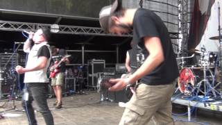 Distress Live At Oef 2013