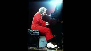 Elton John - Tiny Dancer (Live In London 7\/31\/1971)