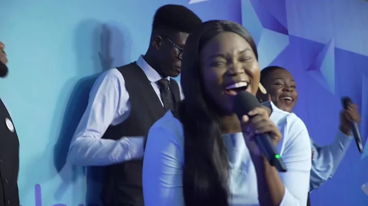 Praise Medley - Vicky Nelson