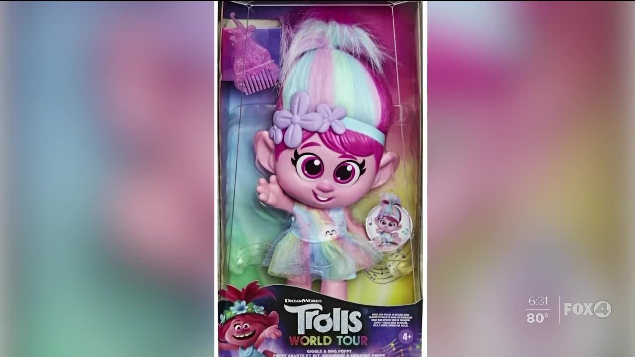 Hasbro Play-Doh Trolls Poppy World Tour Rainbow Hair Styling Toy