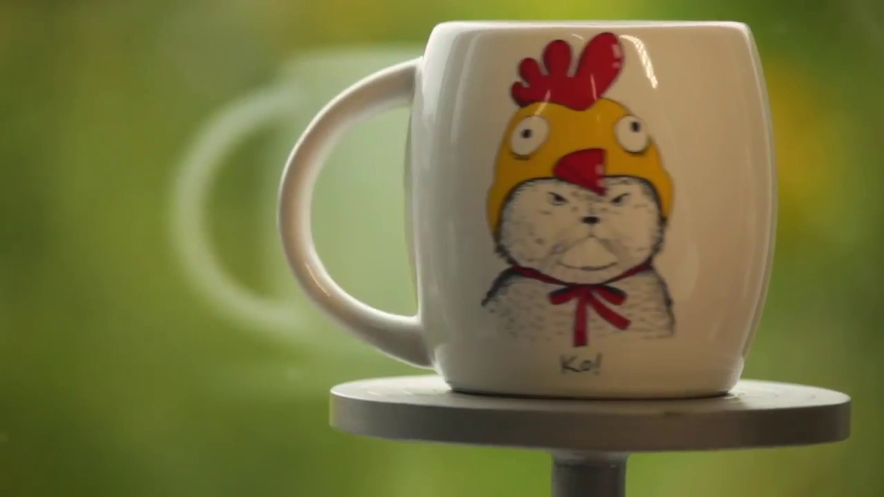 видео в кружке. чашка кофе. видео с кружкой. шоколадный кекс в кружке эстетика. видео в кружке.