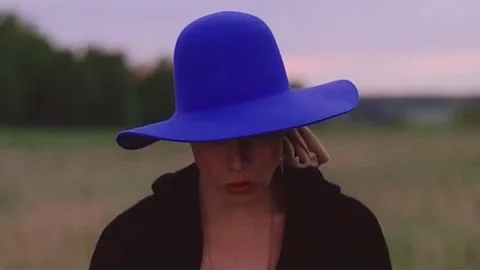 Jenny Wilson Like A Fading Rainbow (Official video)