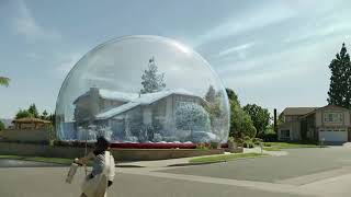 Geico Commercial: Living in a Snow Globe