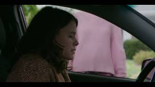 Sister walking to the car - Smile (2022)