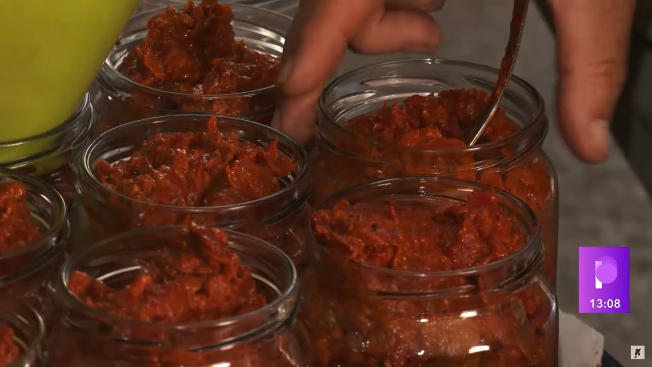 CRVENO BLAGO: Samo četiri porodice prave LESKOVAČKI AJVAR