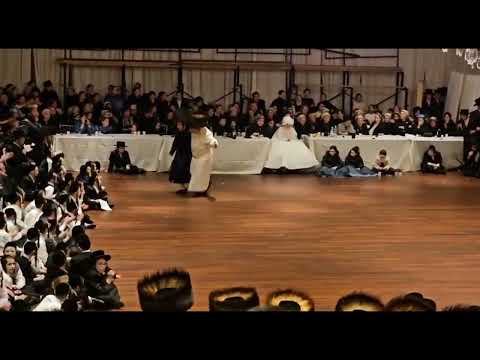 Satmar Rebbe R' Zalman Leib Dances Mitzvah Tantz At His Einikel's Wedding - Adar II 5784