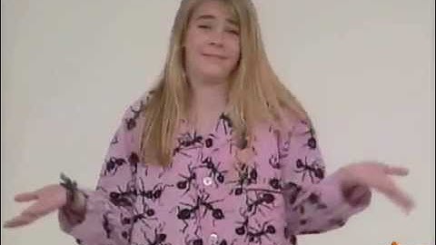 Clarissa Explains it All (1991) Season One Opening Theme