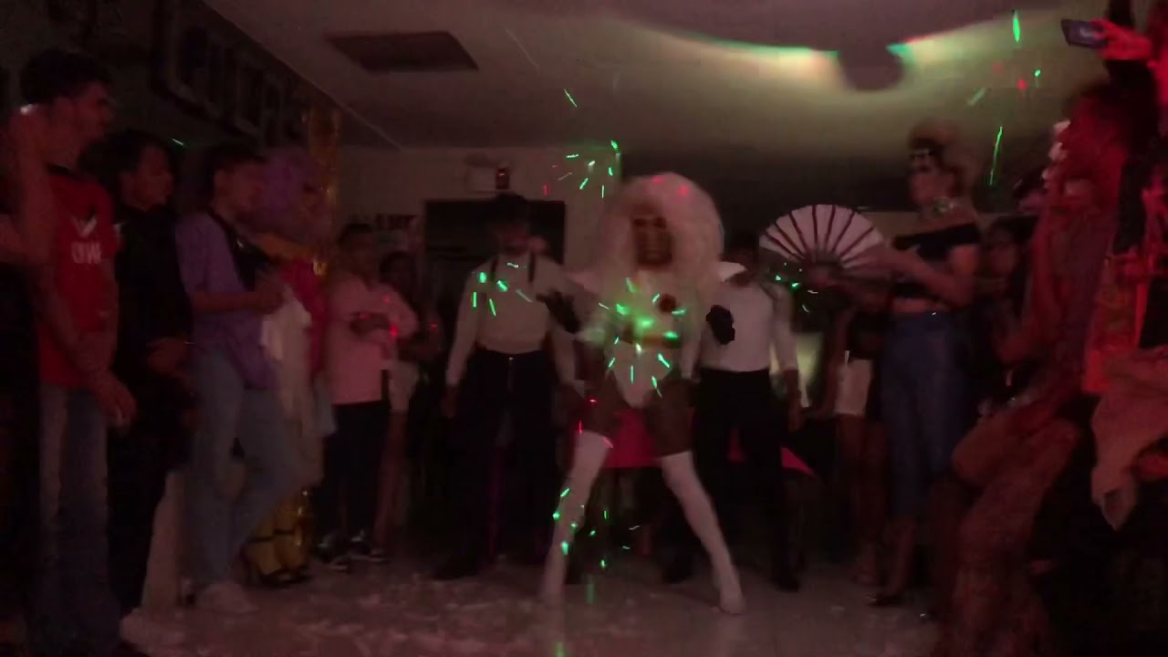 Show Drag Queen [Tormenta X Men]..Diana Menessini…