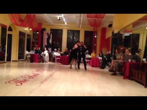 Jon Tariq & Sandra - Tango Improvisation