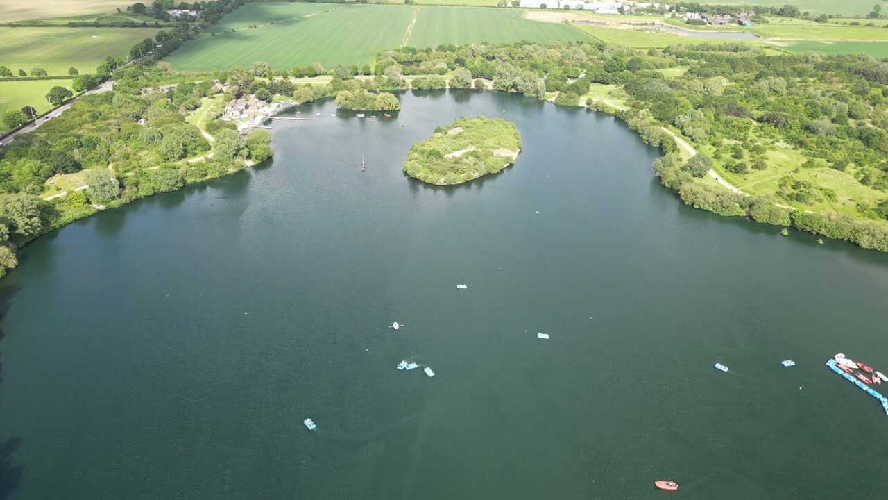 Fairlop Waters Country Park Drone Footage (Fairlop, London) DJI Mini 3 Pro - Late May flight