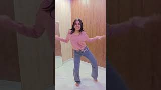 chaal h like cat walk💅 #enjoy this dance 🩰 #yutubeshorts #trendingshorts