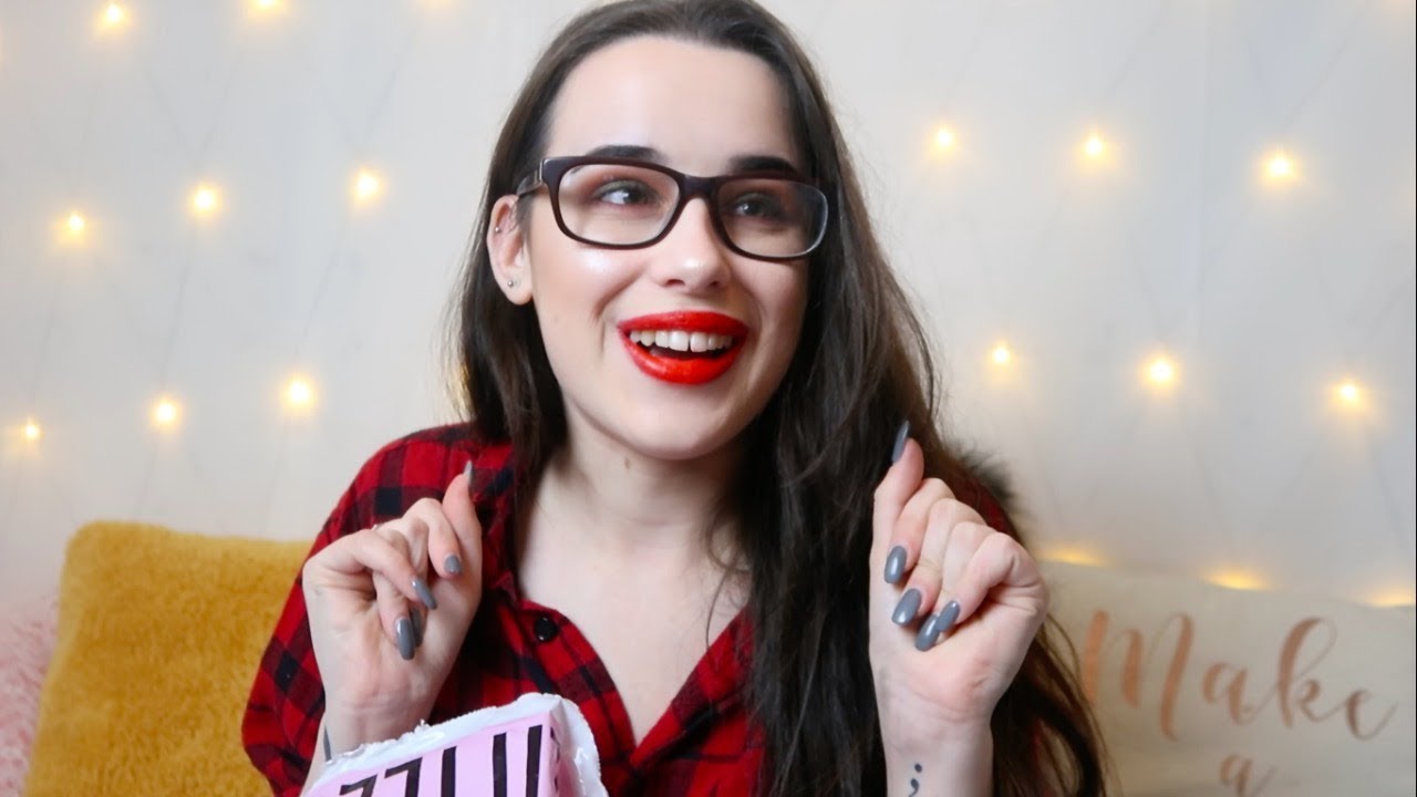 pretty little thing boohoo