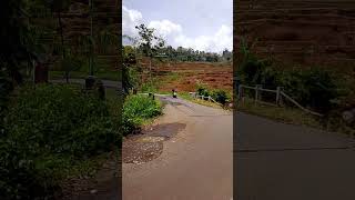 Perbatasan Kabupaten Sumedang dan Kabupaten Garut di Kecamatan Cibugel Sumedang Jawa Barat