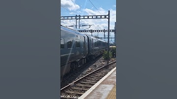 GWR Class 800s passing over points at Twyford (satisfying track clatter)