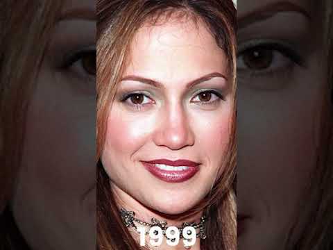 Video: Jennifer Lopez menunjukkan perutnya