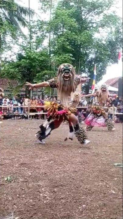 BUTO GEDRUK BRAJADENTA 👹 #gedruk #gedrukindonesia #butogedruk #brajadentagedruk #jathilan #kesenian