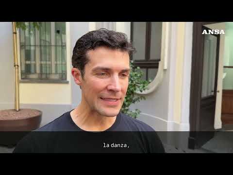 Video Ballo in Bianco, Roberto Bolle: In Piazza San Carlo ci sara' una grande lezione di danza