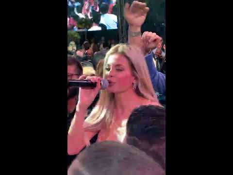 دومينيك تغني في حفل عرس لبناني رائع