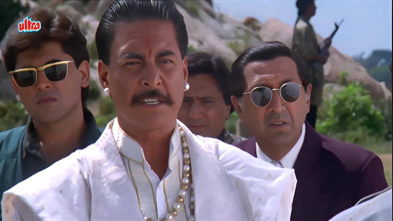 Sara Sheher Mujhe Bhagwan Maanta Hai - Danny Danzongpa Ka Jabardast Scene #srk  Sridevi - Army