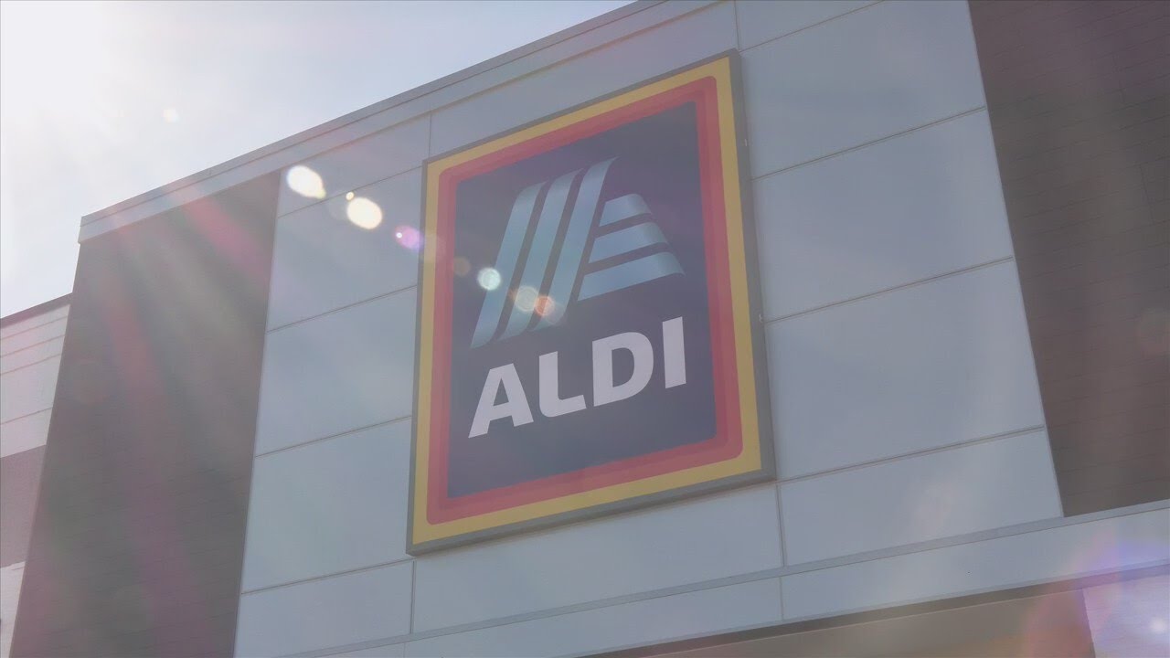 Aldi opens new location in Panama City, replacing Winn Dixie - YouTube