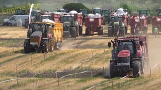 Case IH Magnum 340 CVX vs Versatile 385